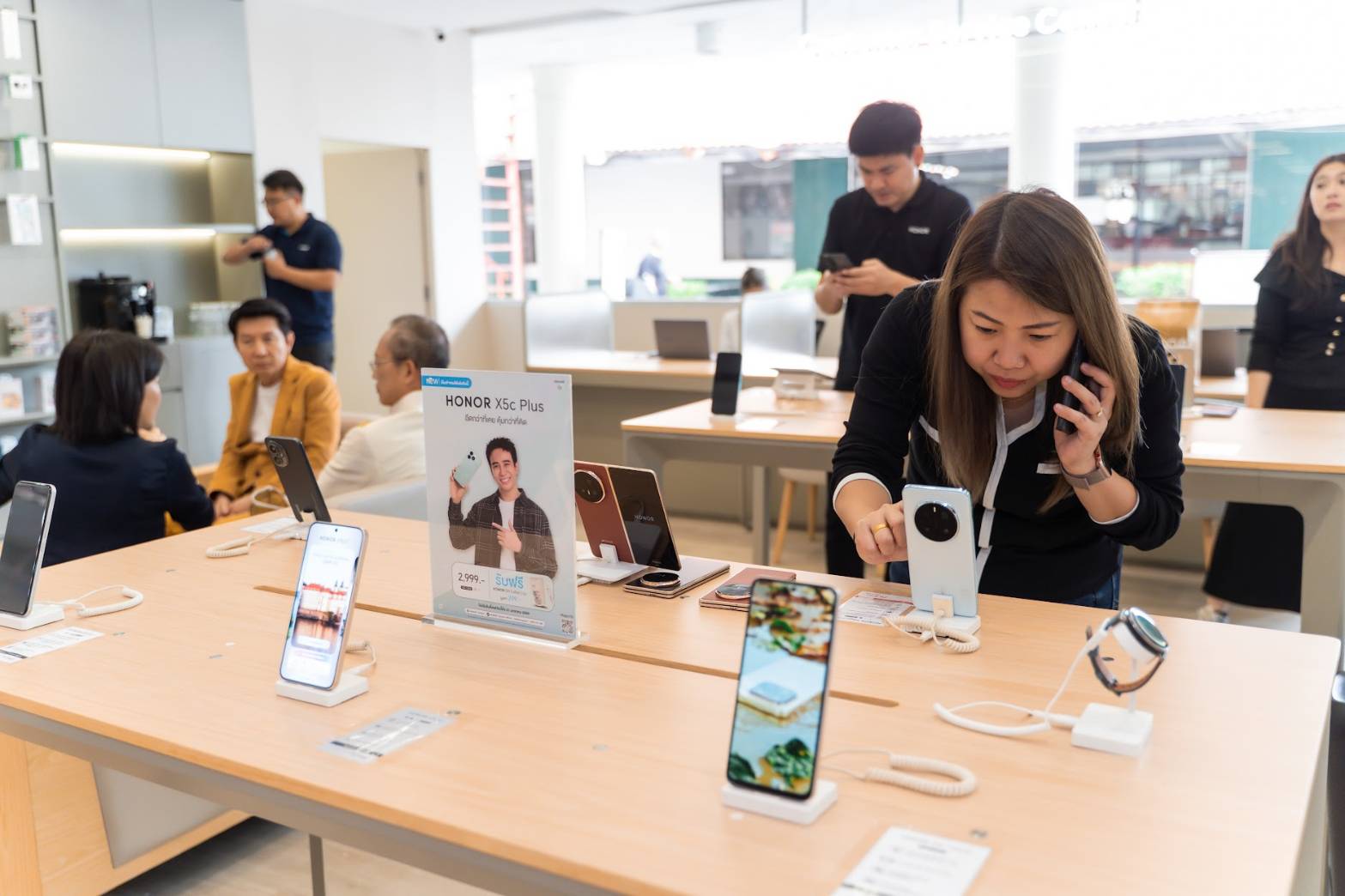 HONOR รุกตลาดภาคเหนือ เปิดตัว “HONOR Service Center สาขาเชียงใหม่” 